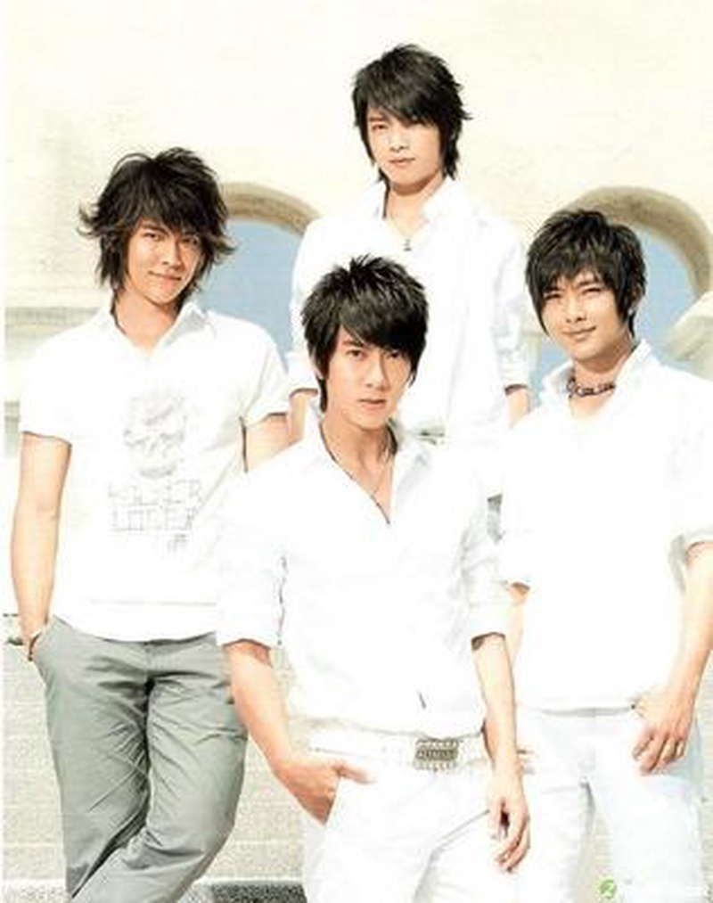 F4